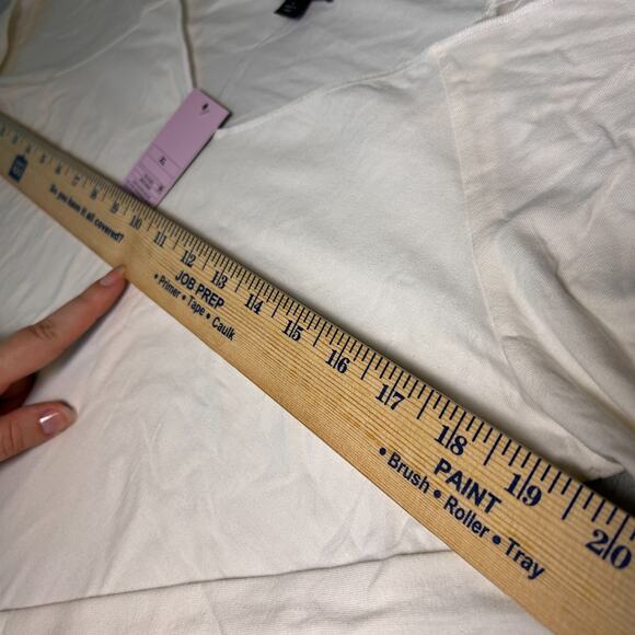 NWT Wild Fable Wide V Neck Shirt Womens XL White Lightweight Fall Layer Comfort - Picture 5 of 7